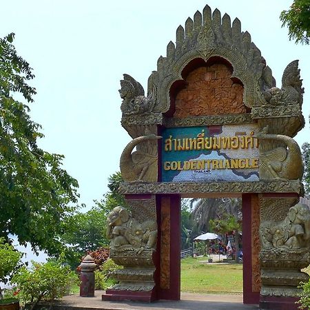 Capital O 770 Baan Hom Hug Resort Chiang Rai Exterior photo