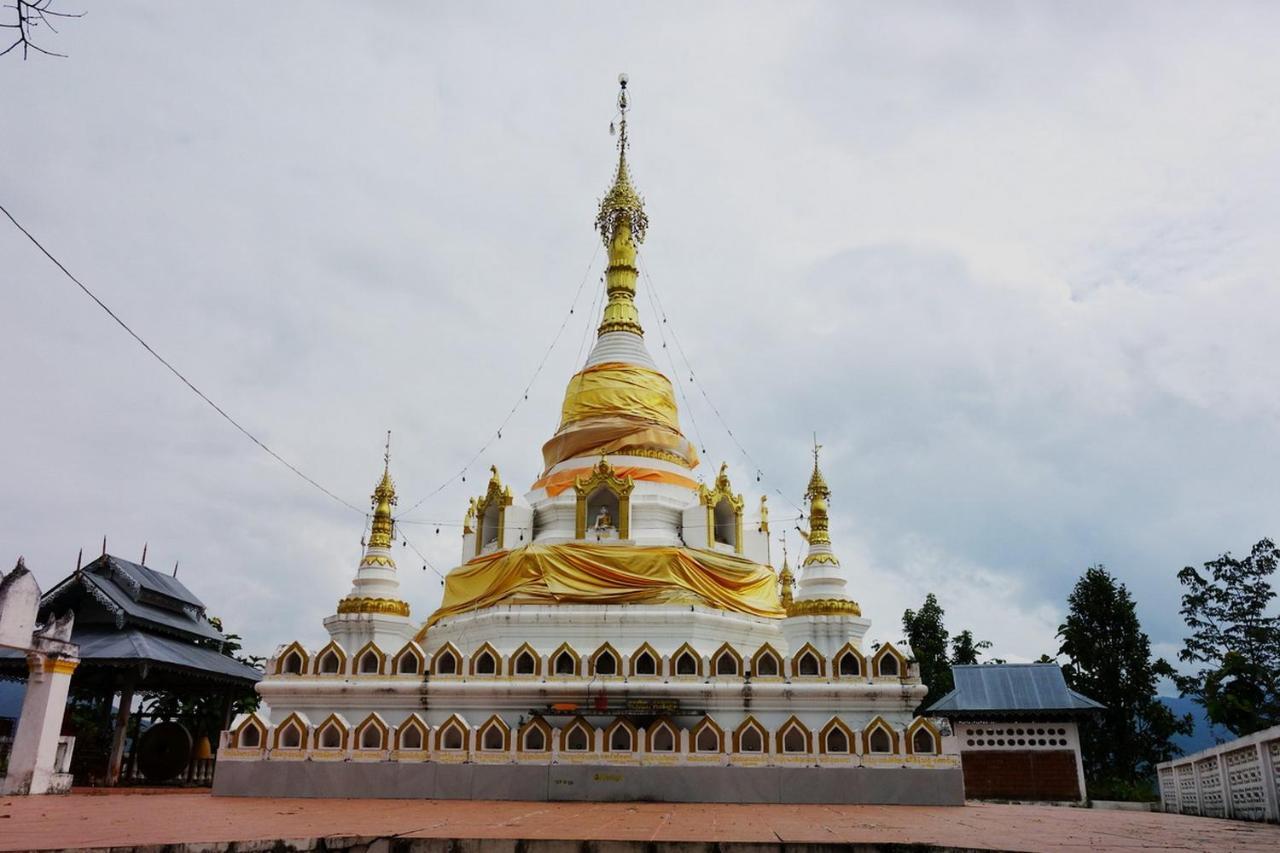 Capital O 770 Baan Hom Hug Resort Chiang Rai Exterior photo